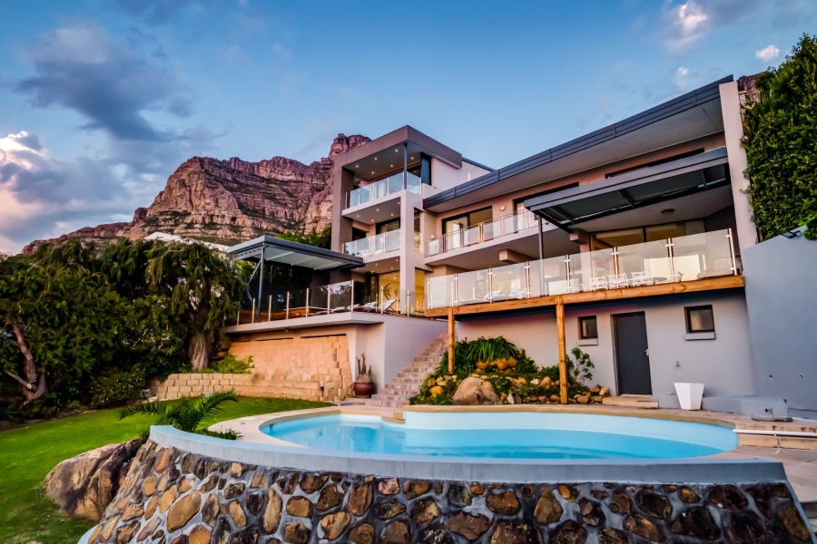 7 Bedroom Property for Sale in Camps Bay Western Cape